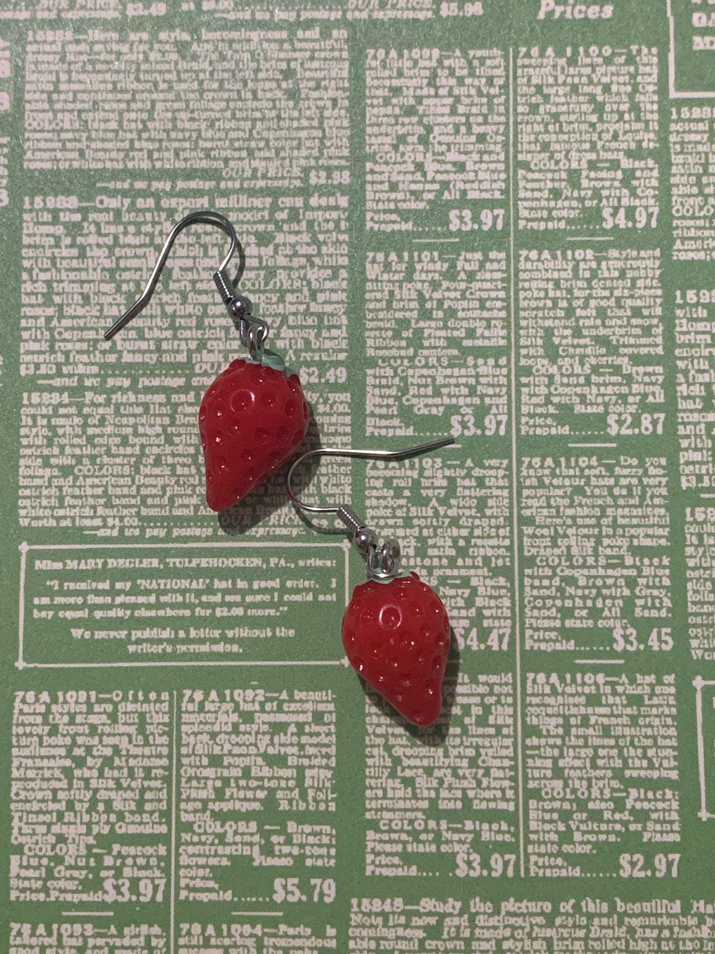 🍓 Juicy Strawberry Earrings ✨
