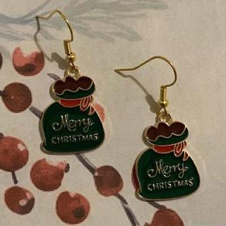 🎄✨ Merry Christmas Gift Sack Earrings ❤️💚