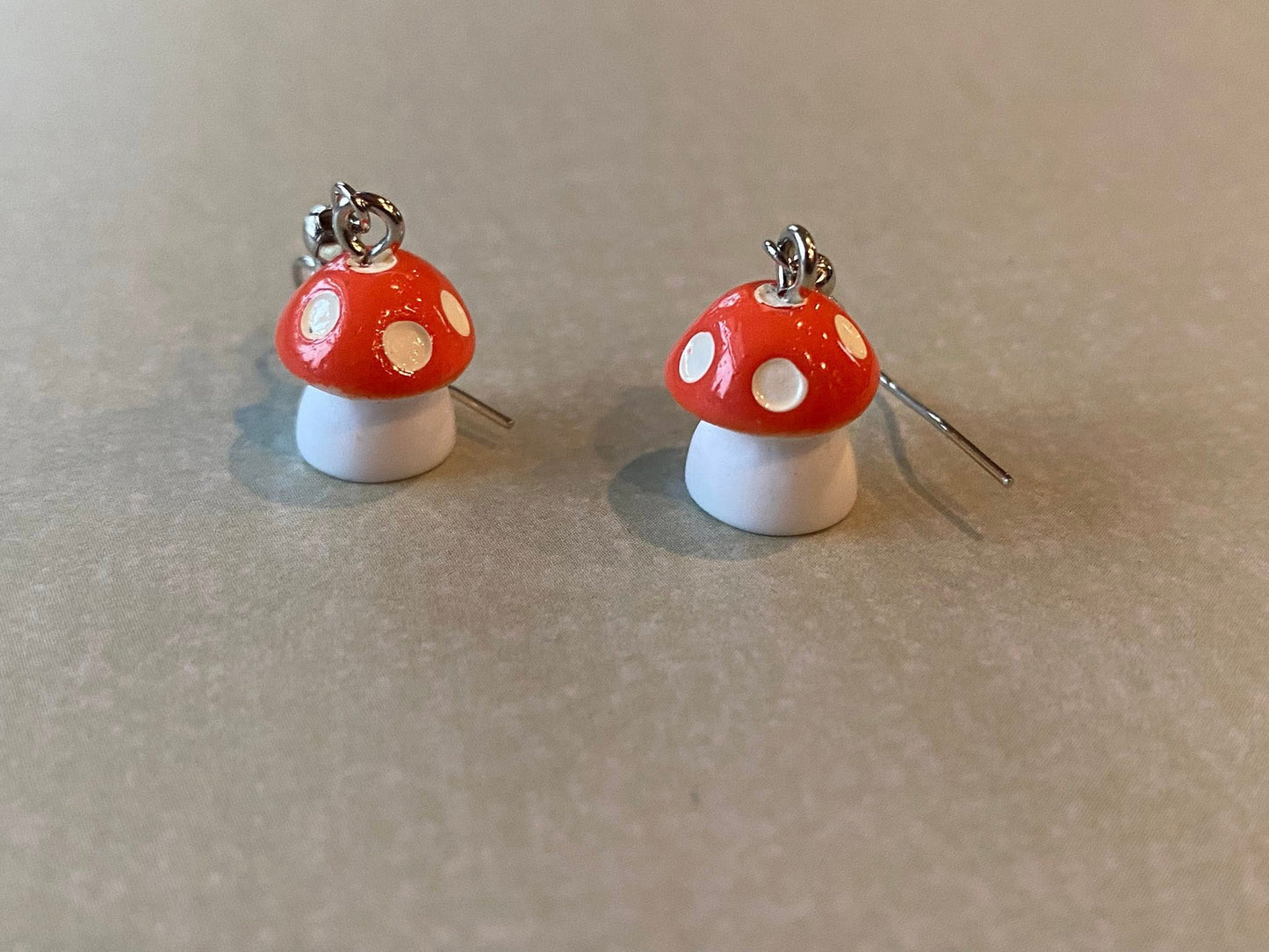 🍄 Whimsical Mushroom Earrings