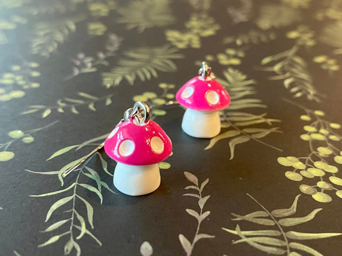 🍄 Whimsical Mushroom Earrings