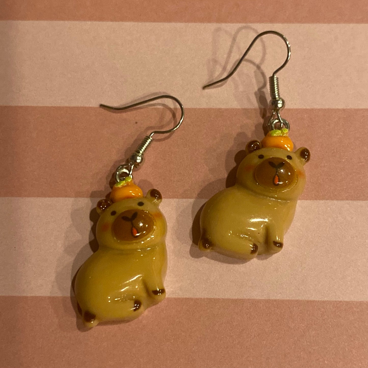 🍊 Orange Lover Capybara Earrings