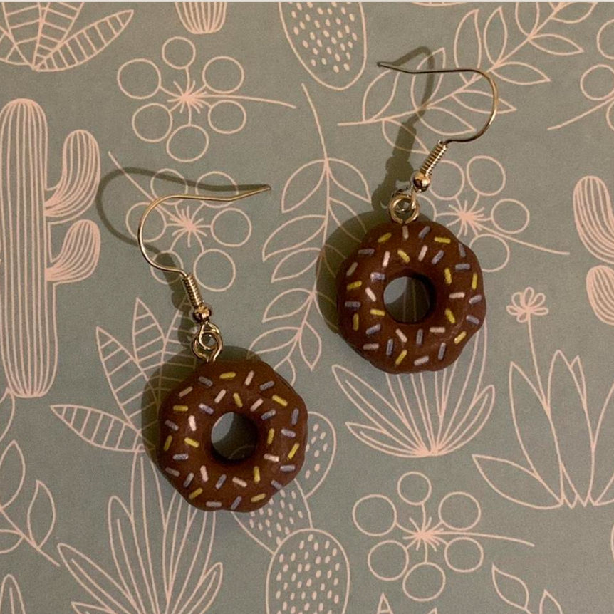 🍩✨ Sweet Sprinkle Donut Earrings