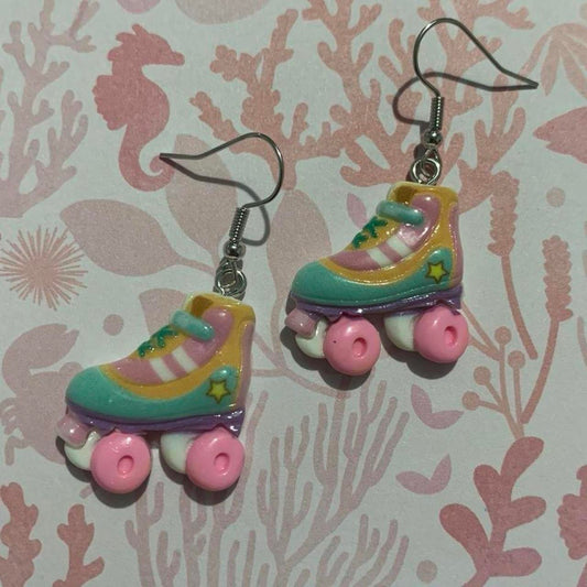 🛼✨ Retro Roller Skate Earrings 💖🌈