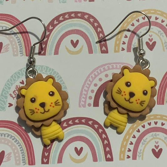 🦁💛 Little Lion Charm Earrings