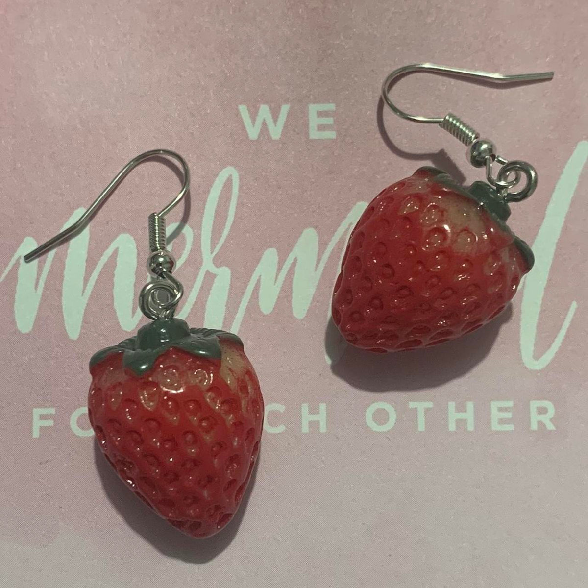 🍓✨ Berry Sweet Strawberry Earrings ❤️🌿