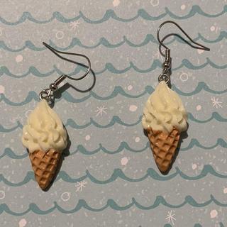 🍦✨ Sweet Swirl Ice Cream Cone Earrings 🤍🍫