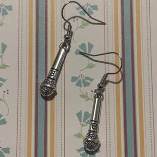 🎤✨ Spotlight Microphone Earrings 🖤💛