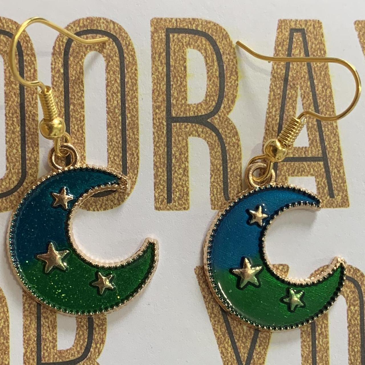 Celestial Glow Moon Earrings🌙✨
