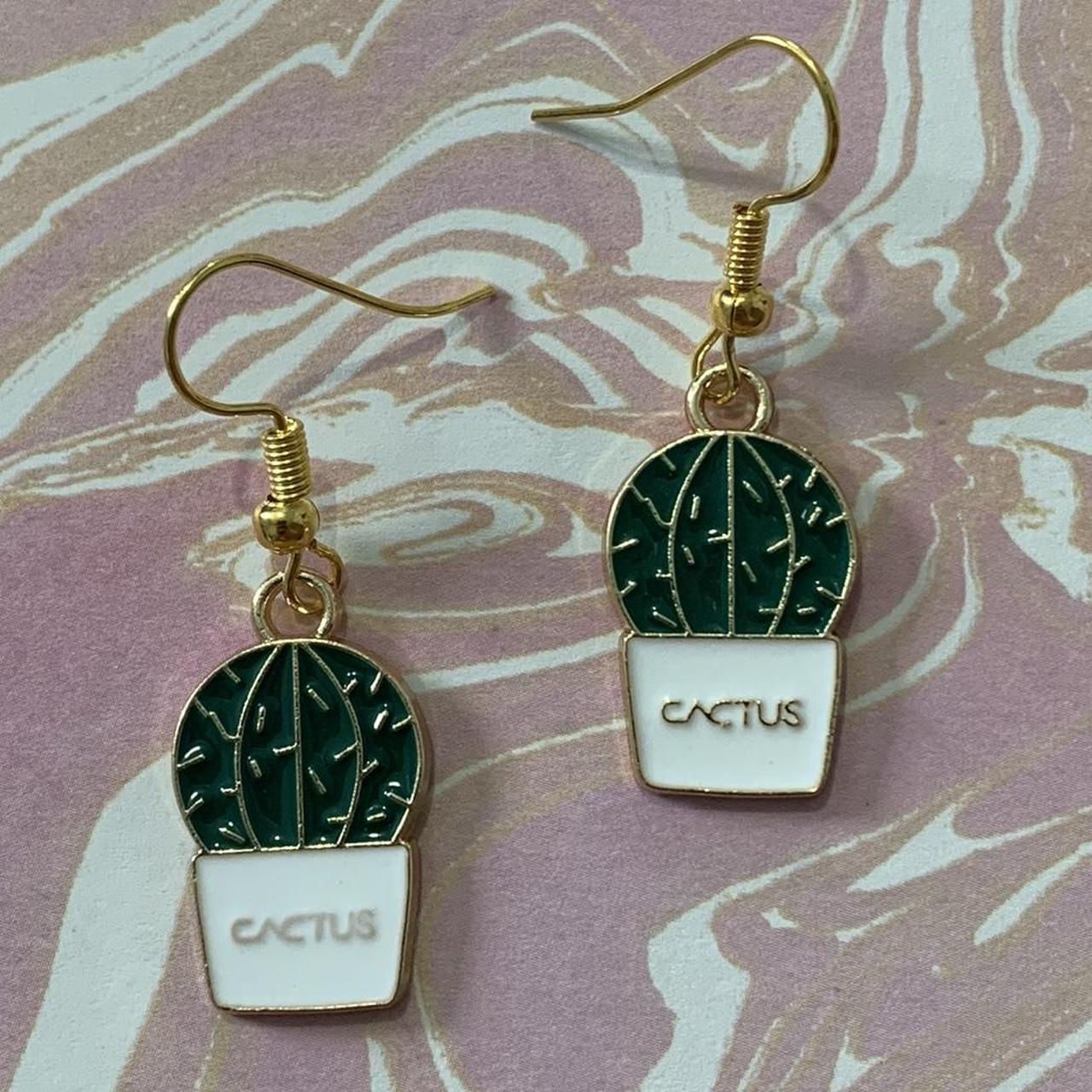 Stay Sharp Cactus Earrings🌵✨