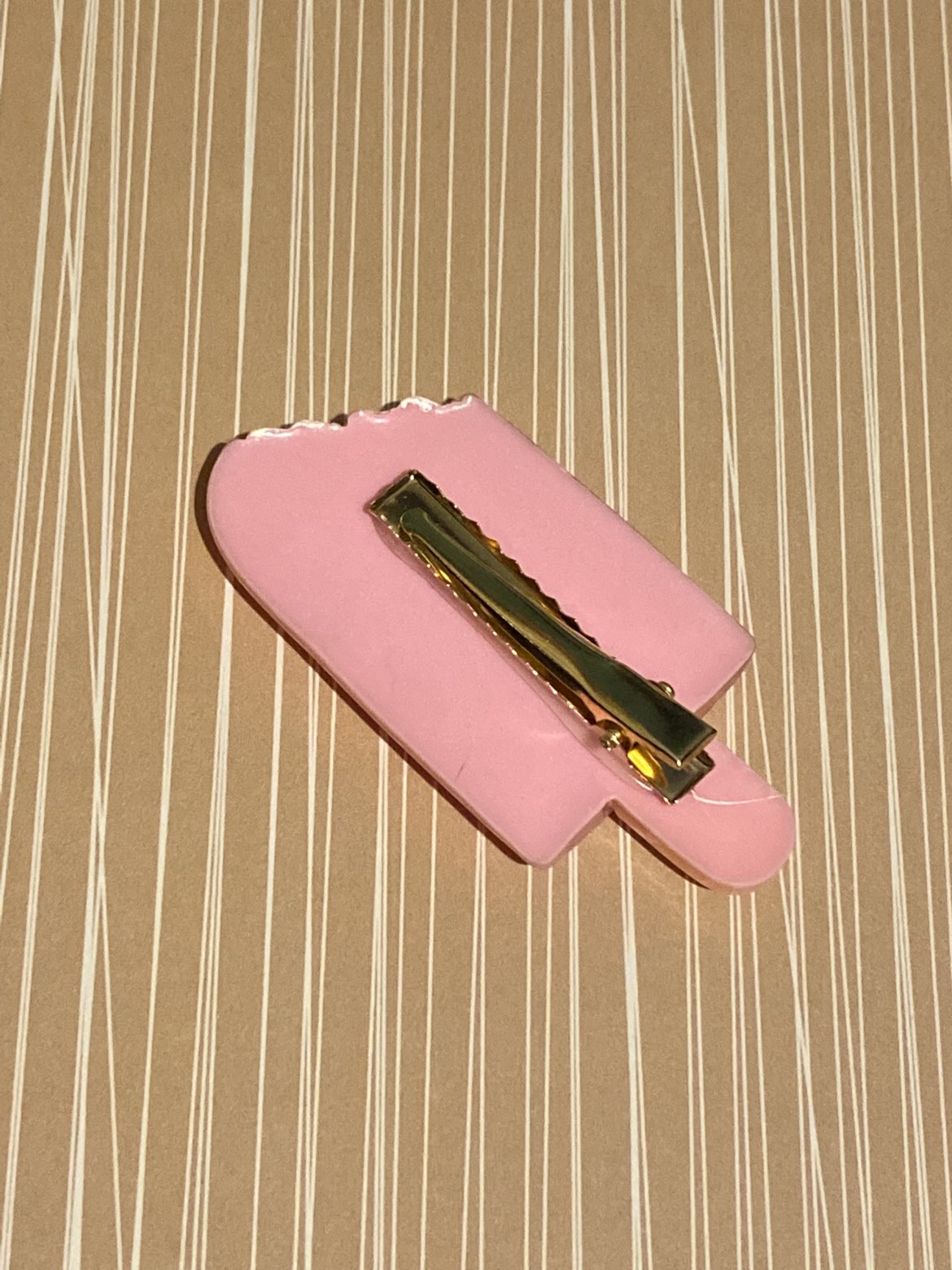 🍓 Strawberry Cream Pop Clip