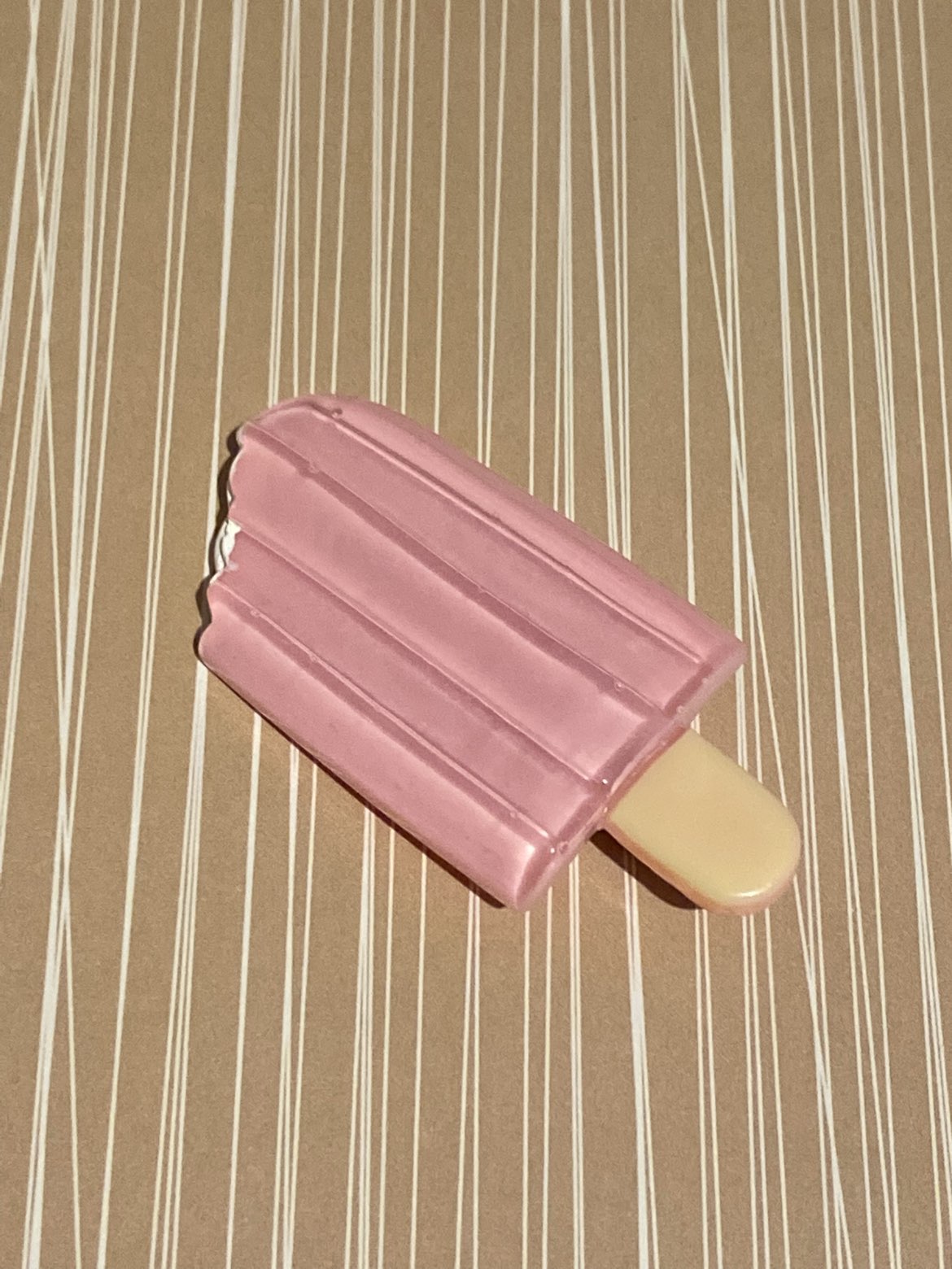 🍓 Strawberry Cream Pop Clip