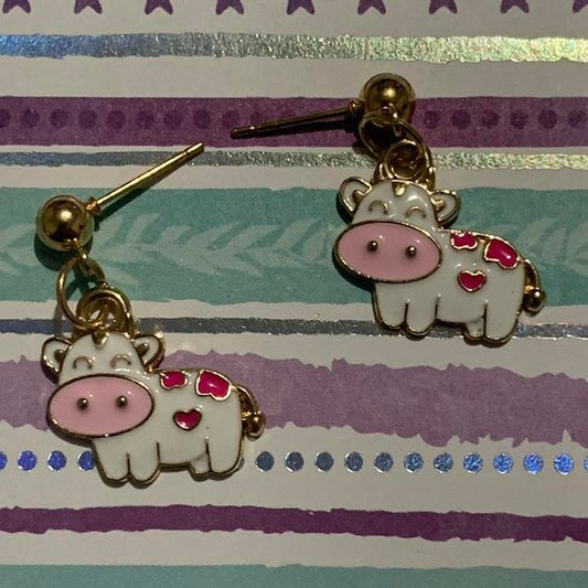🐄💕 Sweetheart Cow Earrings